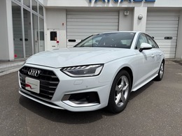 アウディ A4 40 TDI クワトロ アドバンスト ディーゼルターボ 4WD コンフォート　ラグジュアリー　TV