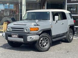 トヨタ FJクルーザー 4.0 オフロードパッケージ 4WD 4WD リアデフロック クルーズコントロール