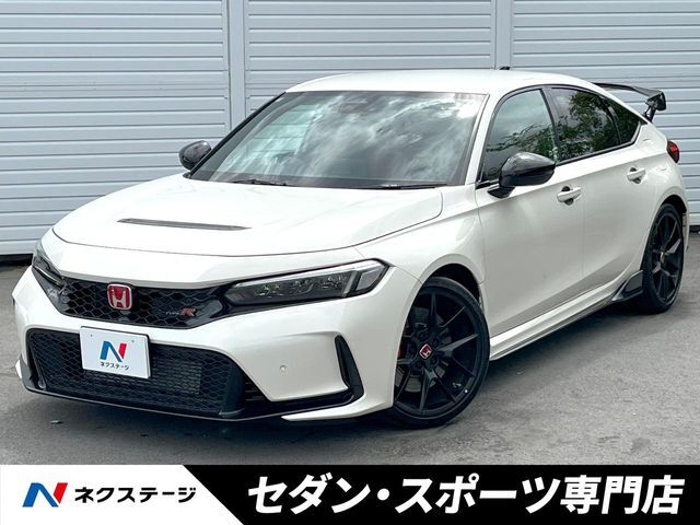 brembo製レッドブレーキキャリパー　純正19インチAW　ターボ　禁煙