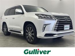 レクサス LX 570 4WD ムーンルーフ　リヤエンターテイメント　ク