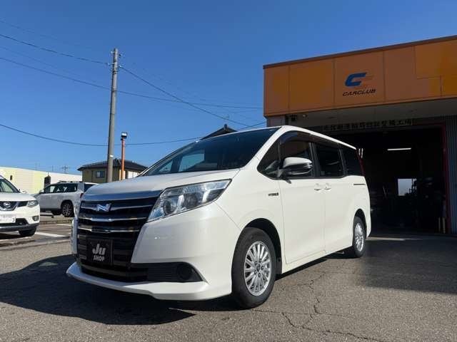 ★☆H27年式のノアハイブリッドが入荷しました☆★｛社外ナビ　後席モニター　ドラレコ前後　フルセグTV　バックカメラ　LEDライト｝