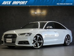 アウディ S6 4.0 4WD コンフォ-トシ-トP 後期 SR 禁煙 マトリLED