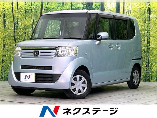 禁煙車　純正SDナビ　バックカメラ　Bluetooth/CD/DVD再生