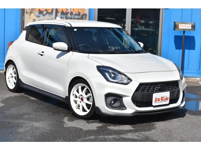 ご覧いただきましてありがとうございます。 スイフトスポーツの入庫です。ユーザー様買取車両！