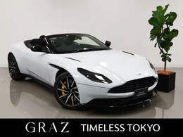 アストンマーティン DB11ヴォランテ V8 1オーナー Q Special Paint 認定中古車保付