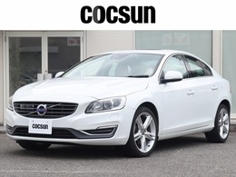 ボルボ S60 D4 クラシック ディーゼルターボ ブロンド本革シート　アーバンウッドパネル
