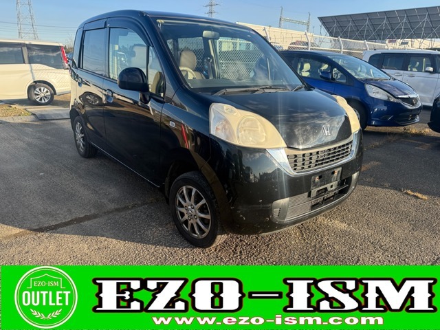 ☆展示台数100台以上♪毎週30台以上の新鮮な中古車が入庫します☆