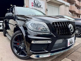 メルセデス・ベンツ GLクラス GL550 4マチック AMGエクスクルーシブパッケージ 4WD パナメリカーナグリル　サンルーフ