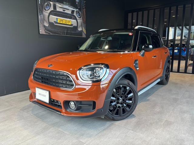 MINI　COOPER　D　CROSSOVER