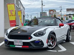 アバルト 124スパイダー 1.4 スリーハンドレッドマフラー/カーボンリア