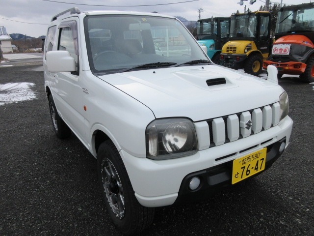 ジムニー　特別仕様車ワイルドウインドウ　4WD