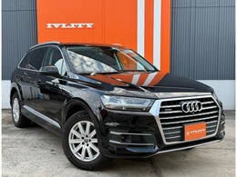 アウディ Q7 2.0 TFSI クワトロ 4WD バーチャルコクピット　マトリクスLED