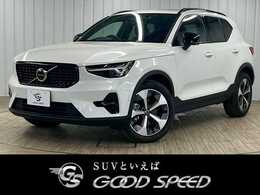 ボルボ XC40 アルティメット B4 AWD ダーク エディション 4WD AppleCarPlay/サンルーフ/全周囲カメラ/ETC