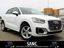 アウディ Q2 30 TFSI スポーツ 禁煙車 セーフティPkg Vコクピット ACC LED