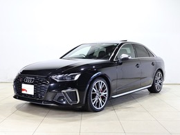 アウディ S4 3.0 4WD コンフォートPkg・サンルーフ・ACC・VC