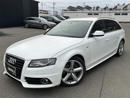 アウディ A4アバント 2.0 TFSI クワトロ Sラインパッケージ 4WD SラインPKG 電動黒半革シート 純ナビ/TV