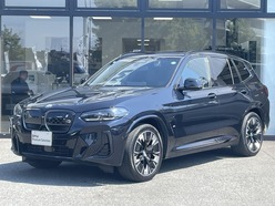 R5　BMW　BMW　iX3