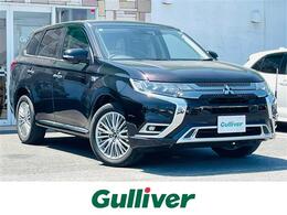 三菱 アウトランダーPHEV 2.4 G 4WD 純正ナビ　全方位モニター　オプションBSM