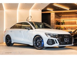 アウディ RS3セダン 2.5 4WD OP294　Audi excluciveカラースズカグレー