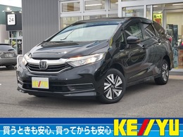 ホンダ シャトル 1.5 ハイブリッド ホンダセンシング 4WD 4WD/禁煙/東京仕入/衝突軽減/車線逸脱警報/
