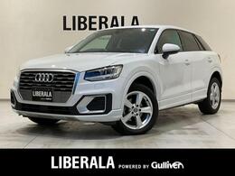 アウディ Q2 30 TFSI スポーツ シートヒーター　純正ナビ　バックカメラ