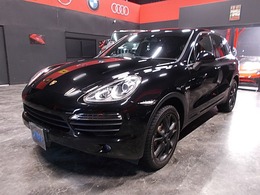 ポルシェ カイエン S ハイブリッド エアサスペンション装着車 4WD ディーラー整備車両 黒革ナビ地デジBカメラ