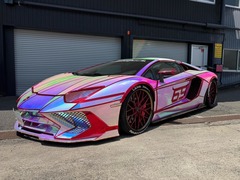 アヴェンタドールロードスター