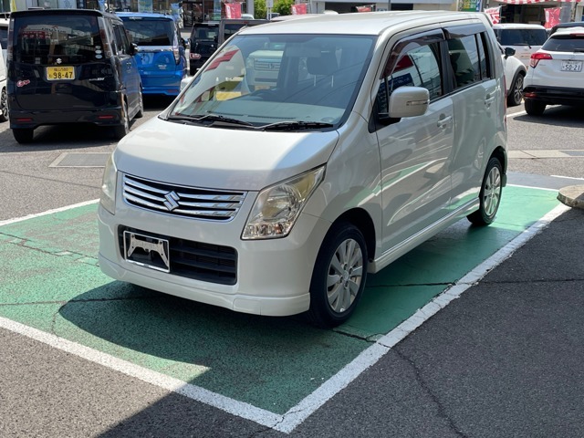 ◆インスタグラム始めました！◆入荷した車の情報や感謝祭などのイベント情報をいち早くお届けします！アクセスはこちらから→　https://www.instagram.com/carport_sasaki/