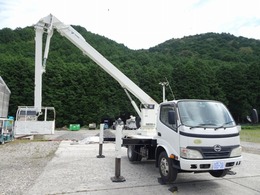 日野自動車 デュトロ 19.6m 高所作業車 タダノ スカイボーイ AT-195CG 屈曲アーム 荷重200kg 2人乗り