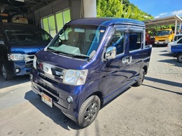 ダイハツ ハイゼットデッキバン 660 GL 4WD MOMOステアリング CD 5MT車 キーレス