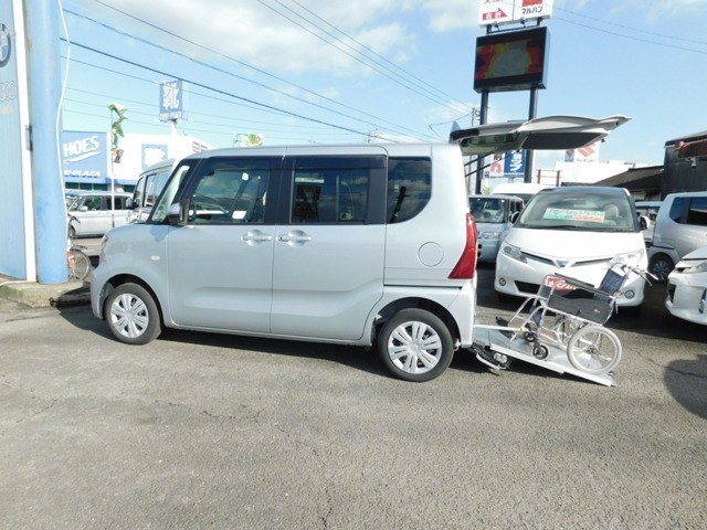 こちらのお車は0986-38-0489(福祉車輌取扱士スペシャリスト 中戸)までどの様な事でもお気軽にお問い合わせください。