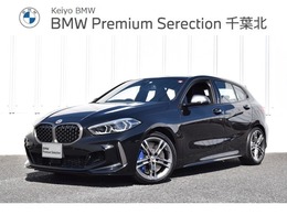BMW 1シリーズ M135i xドライブ 4WD 純ナビ 黒革 衝突軽減 ACC Bluetooth SOS