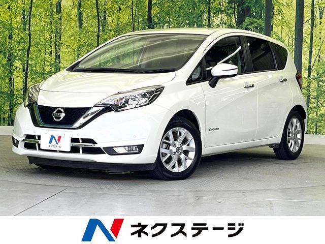 純正SDナビ　衝突軽減　レーダークルーズ　バックカメラ