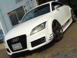 アウディ TT クーペ 2.0 TFSI 天張り張り替済み　ビルシュタイン車庫調