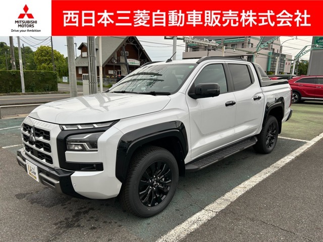 この度は当社のお車をご覧いただき誠にありがとうございます！当社は三菱正規ディーラーとして高品質なお車と充実した整備・保証を提供させて頂いております！このお車のお問合せ番号は45020636です♪