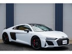 V10 パフォーマンス 5.2 FSI クワトロ 4WD