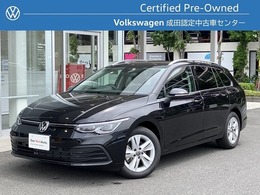 フォルクスワーゲン ゴルフヴァリアント eTSI アクティブ デジタルメーター　駐車支援システム　ACC