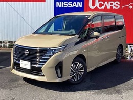 日産 セレナ 1.4 e-POWER ルキシオン プロパイロット2.0後席モニター禁煙車