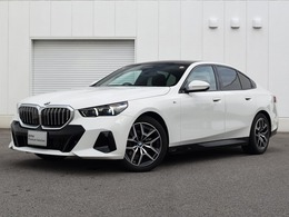 BMW 5シリーズ 523d xドライブ Mスポーツ ディーゼルターボ 4WD 弊社デモカー　電動パノラマルーフ