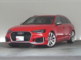 アウディ RS4アバント 2.9 4WD アシスタンスP　認定中古車