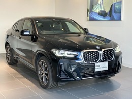 BMW X4 xドライブ20d Mスポーツ ディーゼルターボ 4WD SR HUD　黒レザー　全方位カメラ