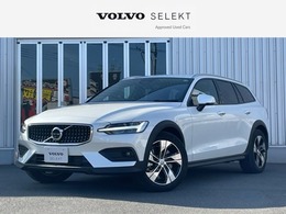 ボルボ V60クロスカントリー プラス B5 AWD 4WD 認定中古車・弊社試乗車・黒革