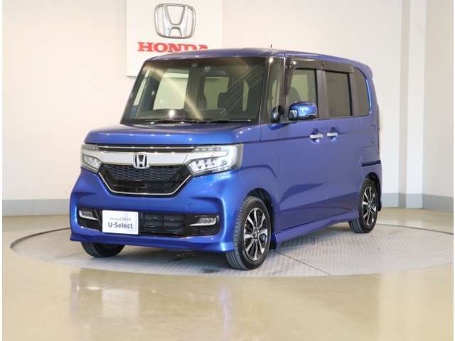 車名の由来：N-BOXの「N」は「New」「Nippon」「Norimono(乗り物)」「Next」のそれぞれの頭文字も含め「これからの新しい日本の乗り物を創造する」という意味合いを込めている。