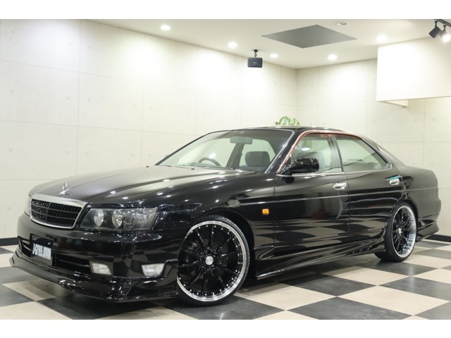 日産 ローレル 2.0 メダリスト セレンシア 2001年 7.2万キロ 日産 ローレル 2.0 メダリスト セレンシア 2001年 7.2万キロ