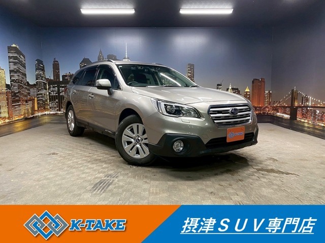 （禁煙車）（4WD）（メーカーSDナビ）（バックカメラ）（レーダークルーズコントロール）（LEDヘッドライト）（パドルシフト）（シートヒーター）（パワーシート）（ETC）（純正17インチAW）