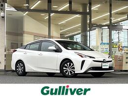 トヨタ プリウス 1.8 A ワンオーナー　純正9インチナビ