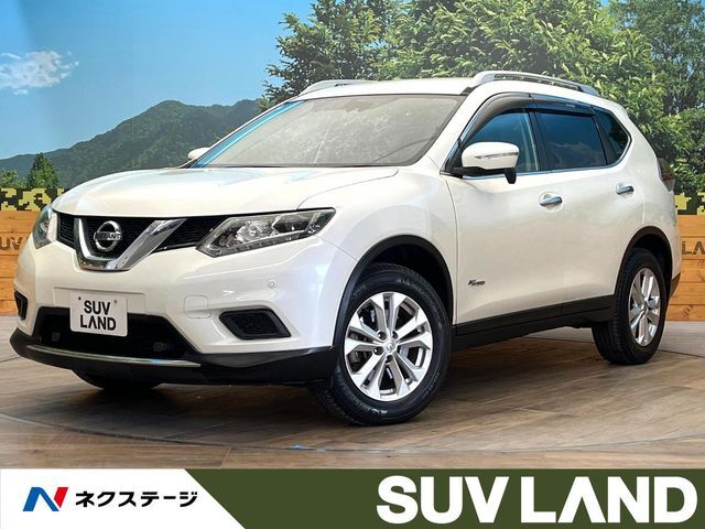 禁煙車　純正ナビ　バックカメラ　4WD　パワーバックドア　シートヒーター