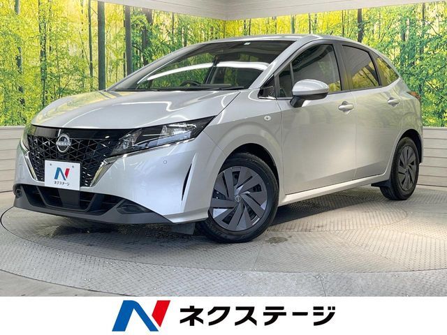 ナビゲーション　衝突被害軽減装置　バックカメラ　プッシュスタート　禁煙車