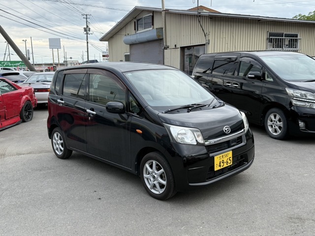お客様下取り車のため低走行ですが格安での販売です！