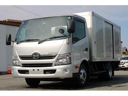 日野自動車 デュトロ ボトルカー　3t　ワイド 